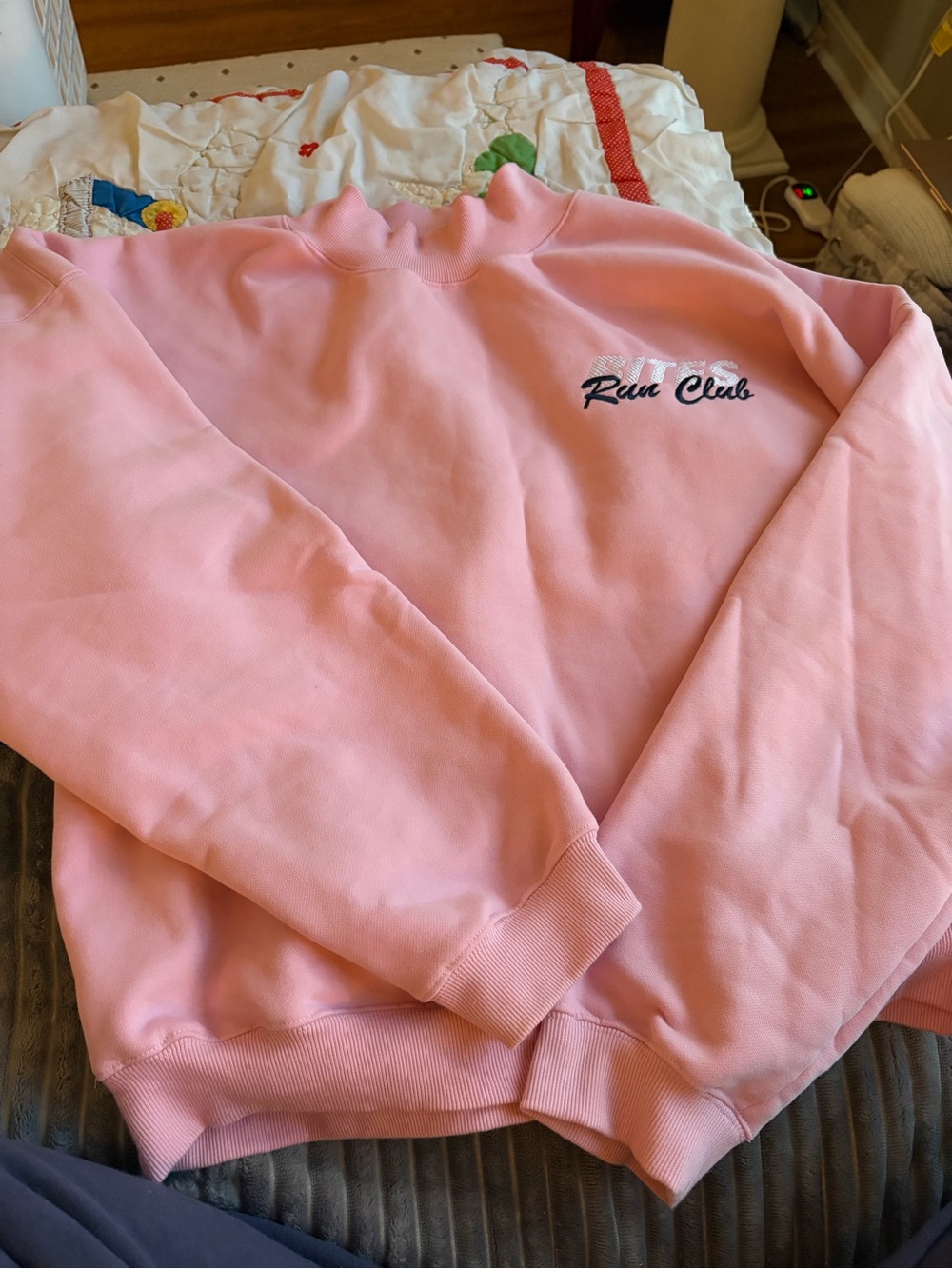 Bites Run Club Mockneck